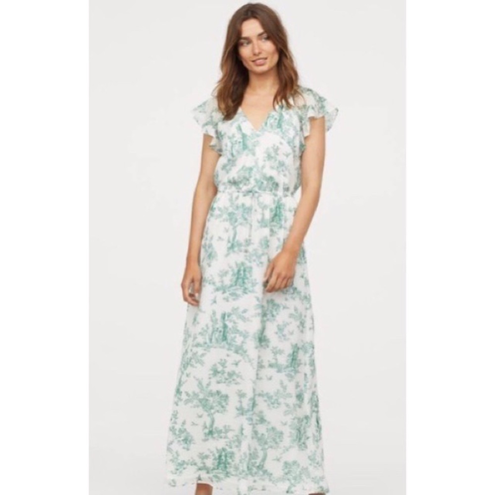 NWT Long Green & White Butterfly-sleeved Dress